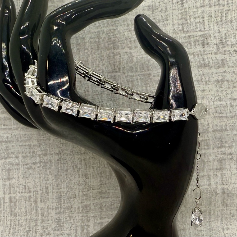 NWT Swarovski White Crystal Octagon Tennis Bracelet, Rhodium Plated